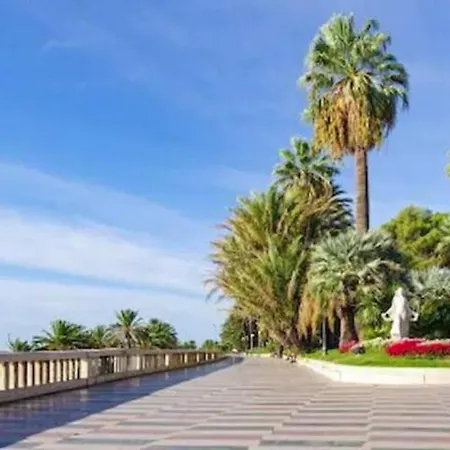 Con Giardino In Totale Relax Al Mare - #essenzedimaresanremo * Sanremo