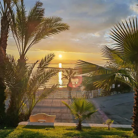 Con Giardino In Totale Relax Al Mare - #essenzedimaresanremo