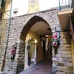 Con Giardino In Totale Relax Al Mare - #essenzedimaresanremo * San Remo