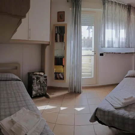 Con Giardino A Pochi Minuti Dal Mare - #essenzedimaresanremo Appartamento Sanremo