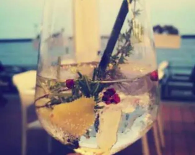 Con Giardino In Totale Relax Al Mare - #essenzedimaresanremo Sanremo